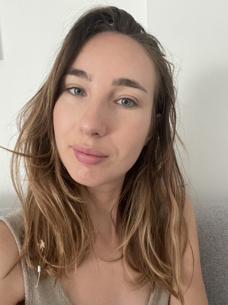 Hello, moi c'est Charlène